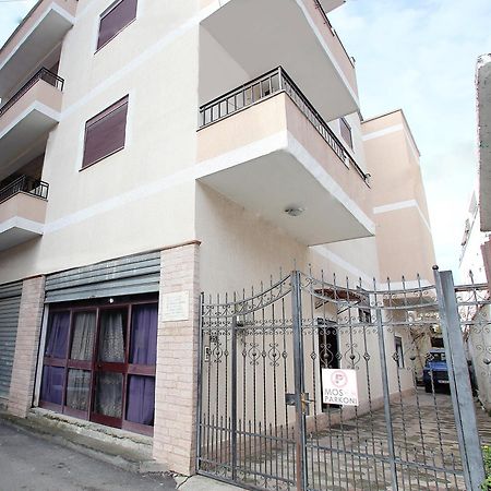 The Met Apartments Durres Exterior photo