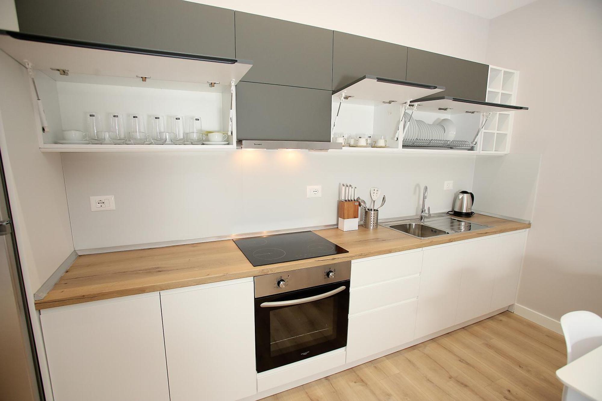 The Met Apartments Durres Exterior photo